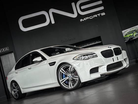 BMW M5 4.4 V8 32V GASOLINA 4P AUTOMÁTICO